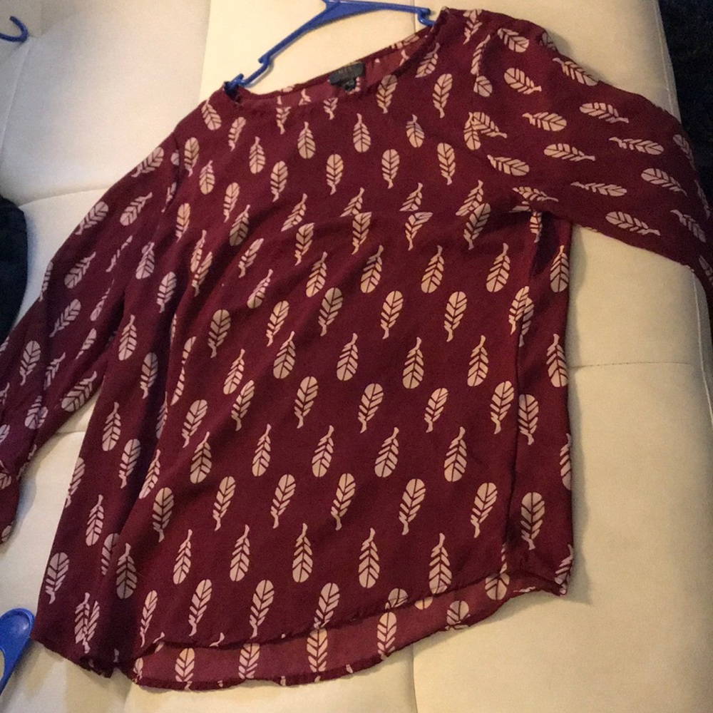 2 for $20 🍀 Feather tunic blouse